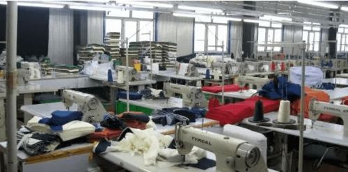 探訪杭州服裝廠 租金年年漲,老板一年賺5萬(wàn),工人一年賺8萬(wàn)