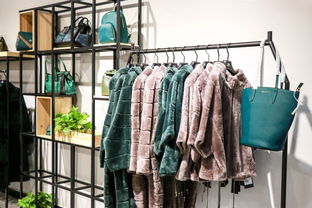 凍死了 金華人這幾天都瘋狂涌向這個地方,原因竟然是 內(nèi)有福利